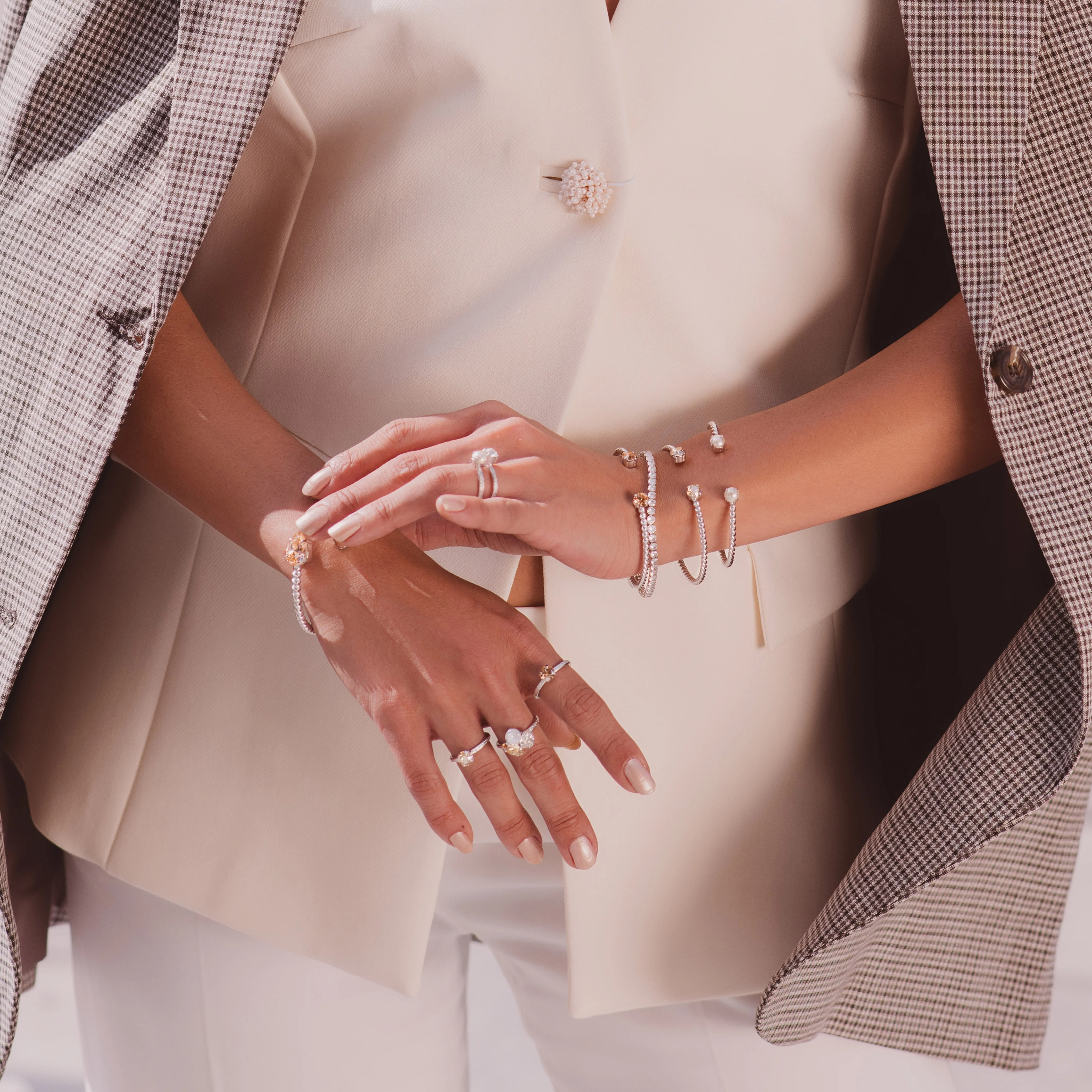Ana Ring / Golden Combo Caroline Svedbom