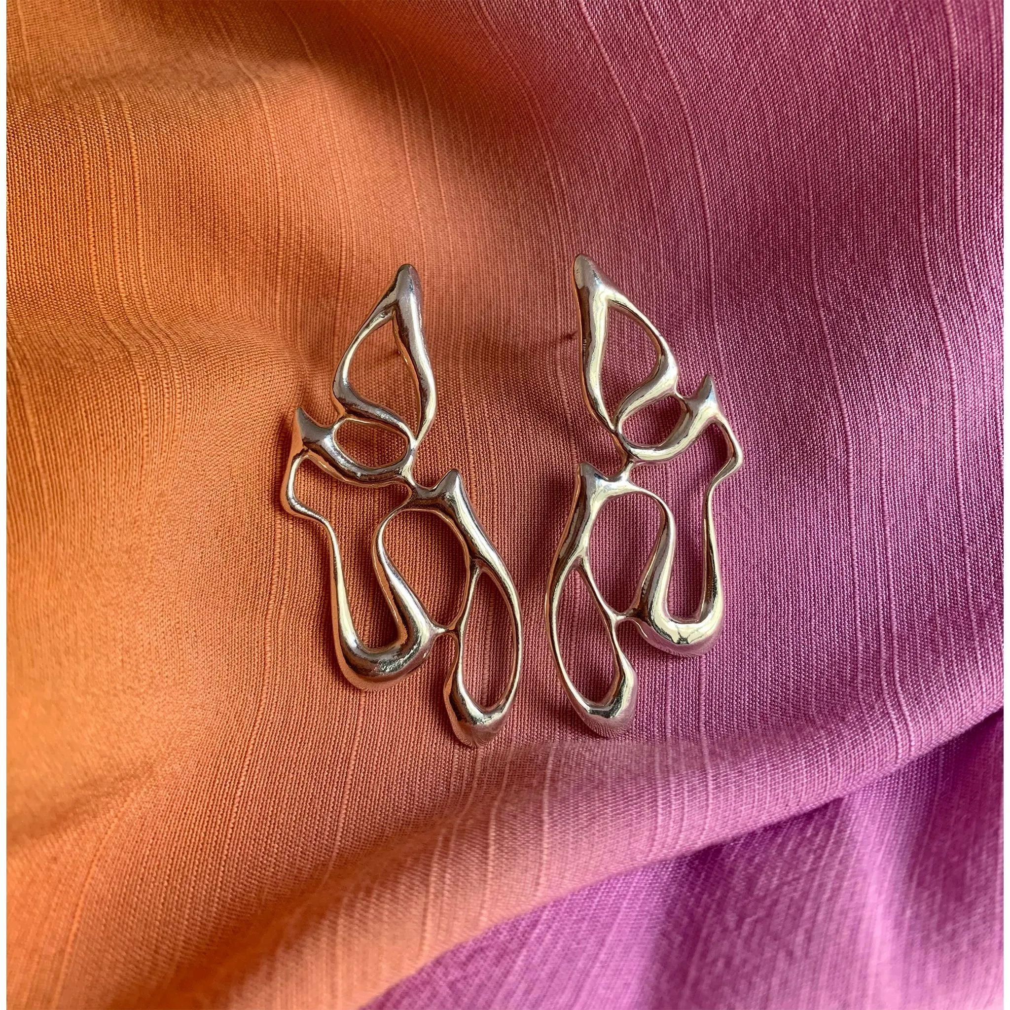 Axon Earrings Pieces of Eight