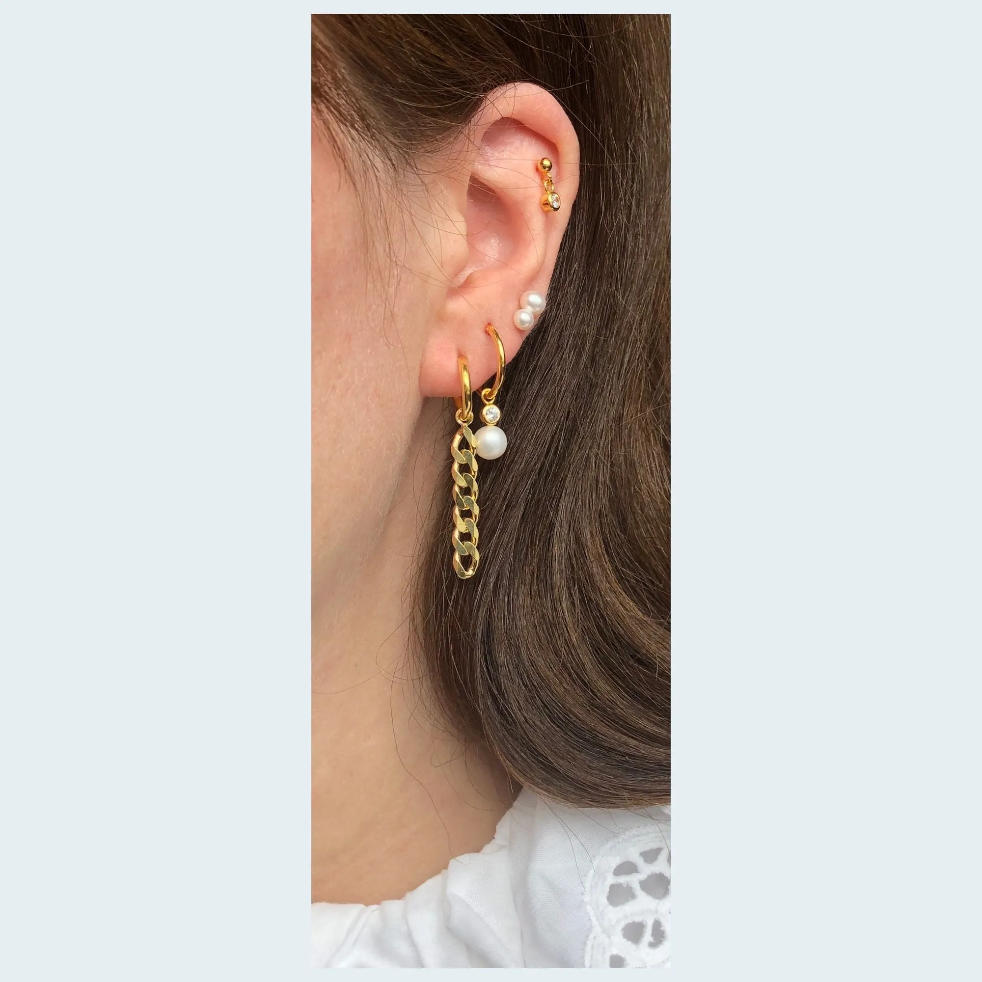 Bubble 18K Gold Plated Hoop w. White Pearl