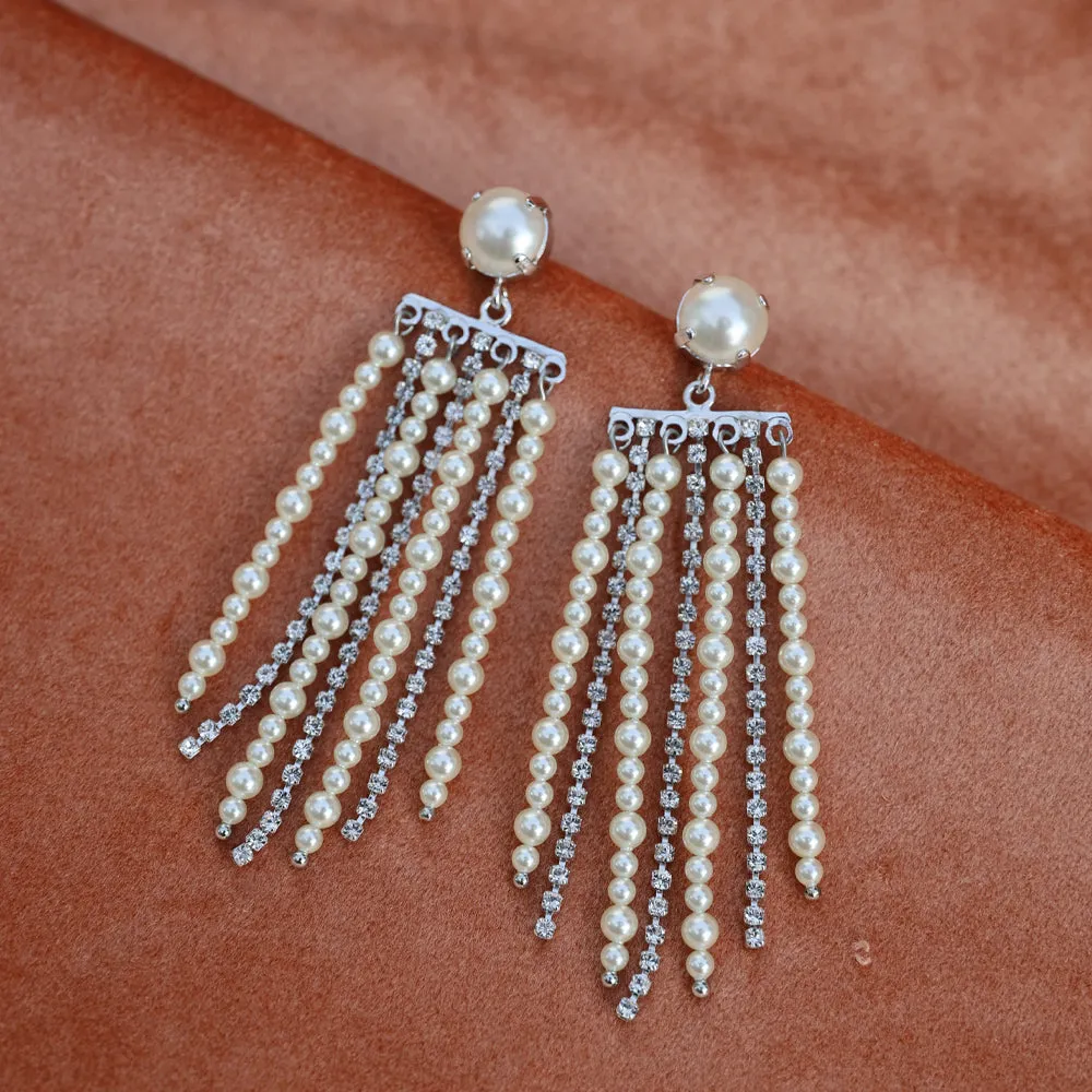 Donna Earrings / Pearl   Crystal Caroline Svedbom