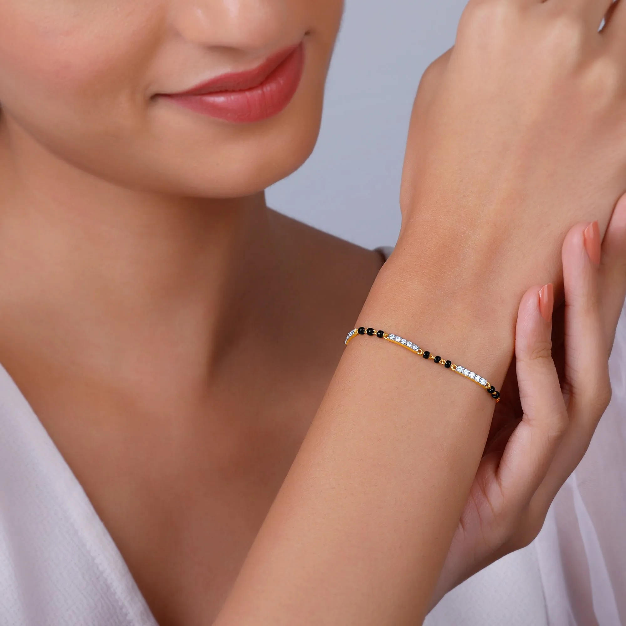 Gold Skyla Diamond Mangalsutra Bracelet Giva