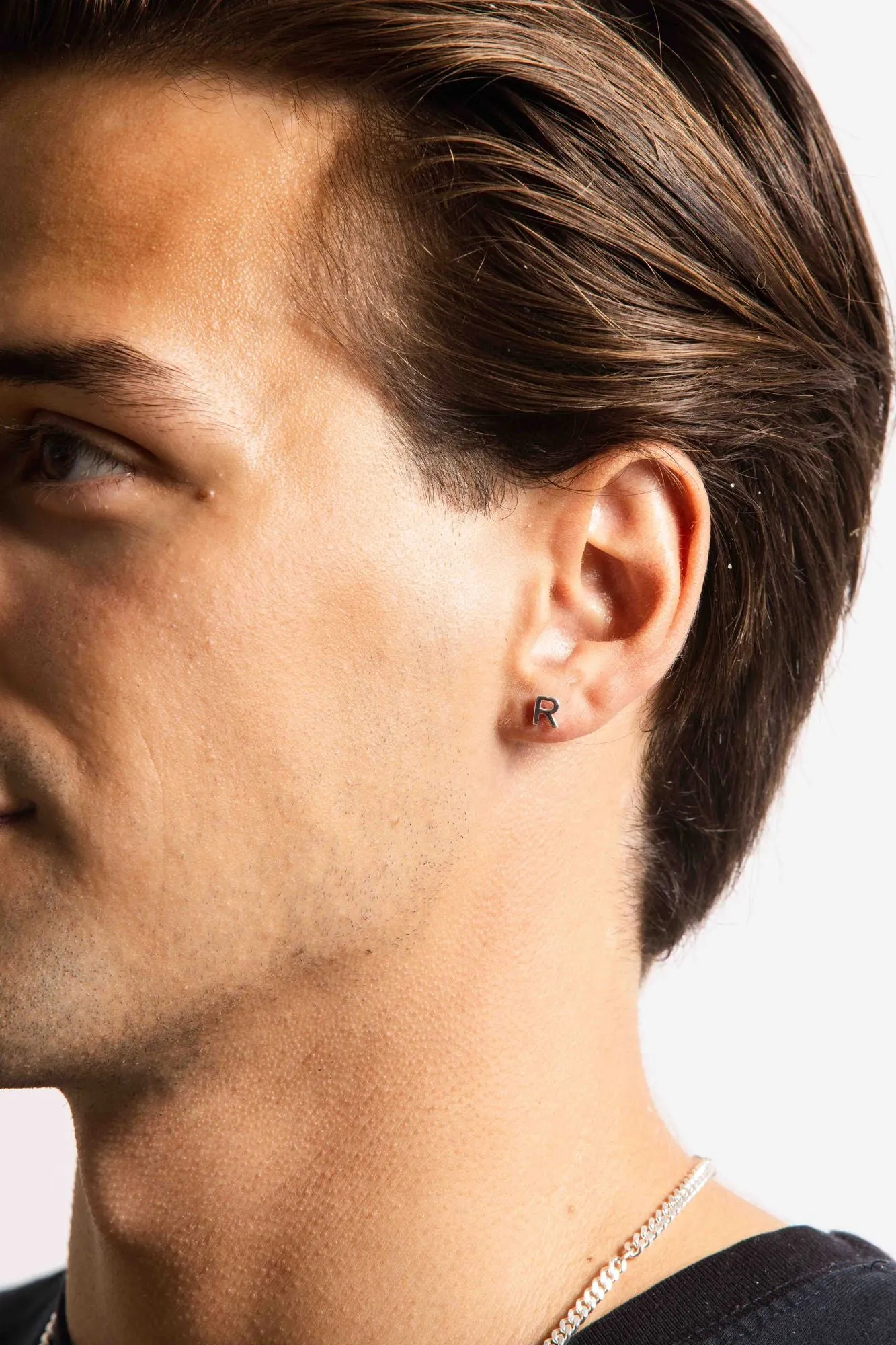 IX R Silver Stud
