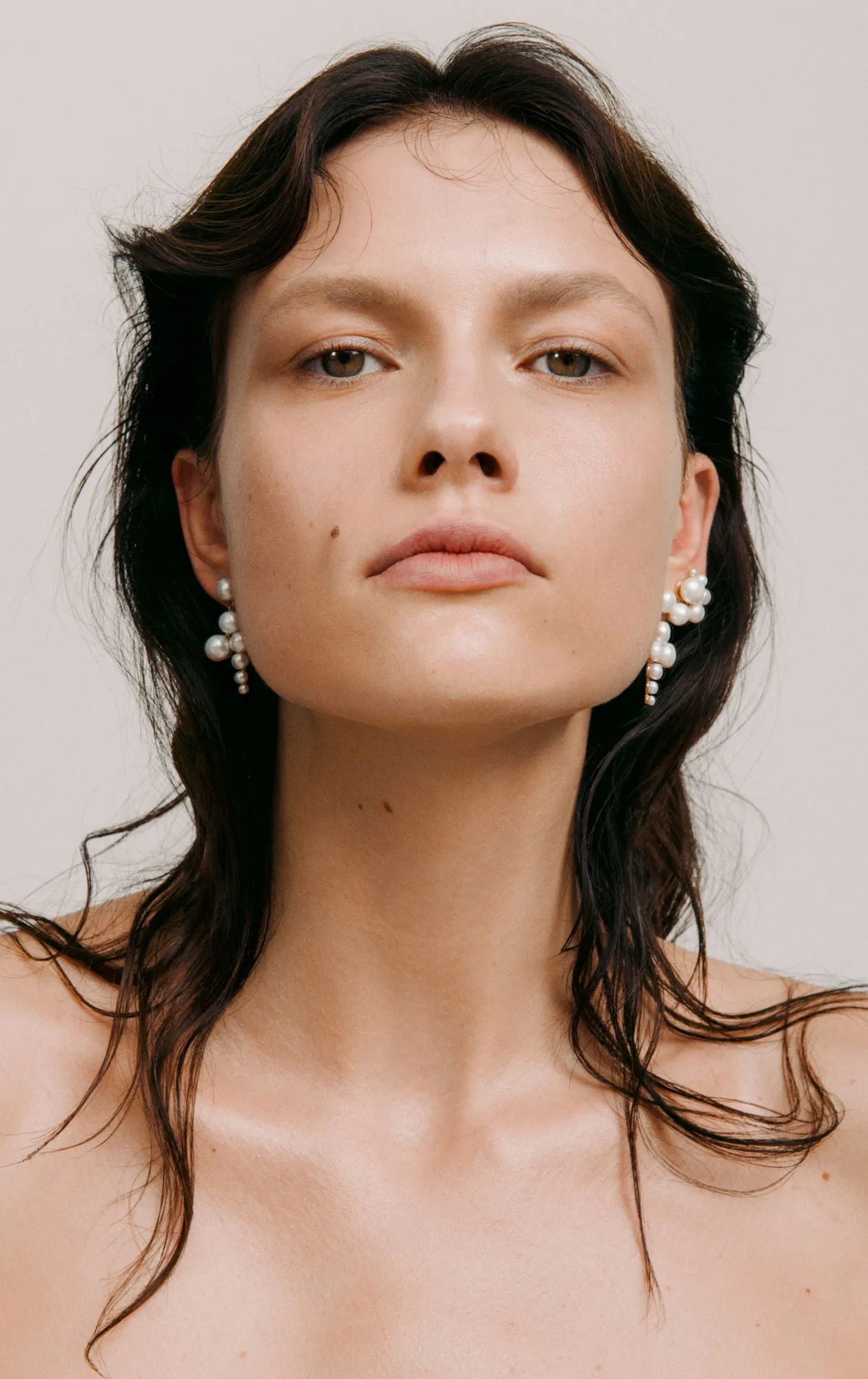 Leah 01 9K Gold Earrings w. Pearls