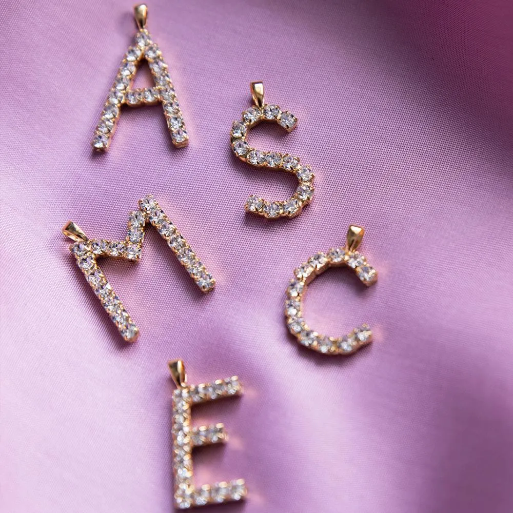 Letter Necklace M / Crystal Caroline Svedbom