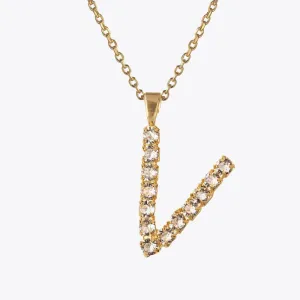 Letter Necklace V / Crystal Caroline Svedbom