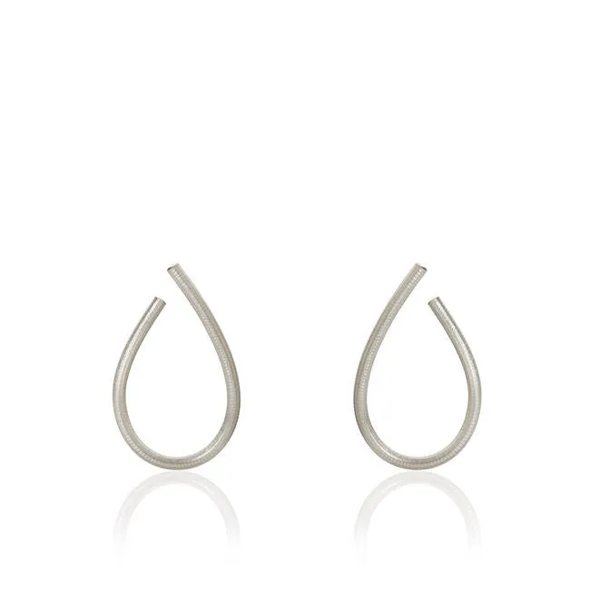 Medium Kharisma Silver Hoops