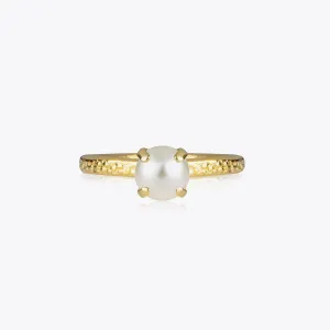 Natti Ring / Pearl Caroline Svedbom