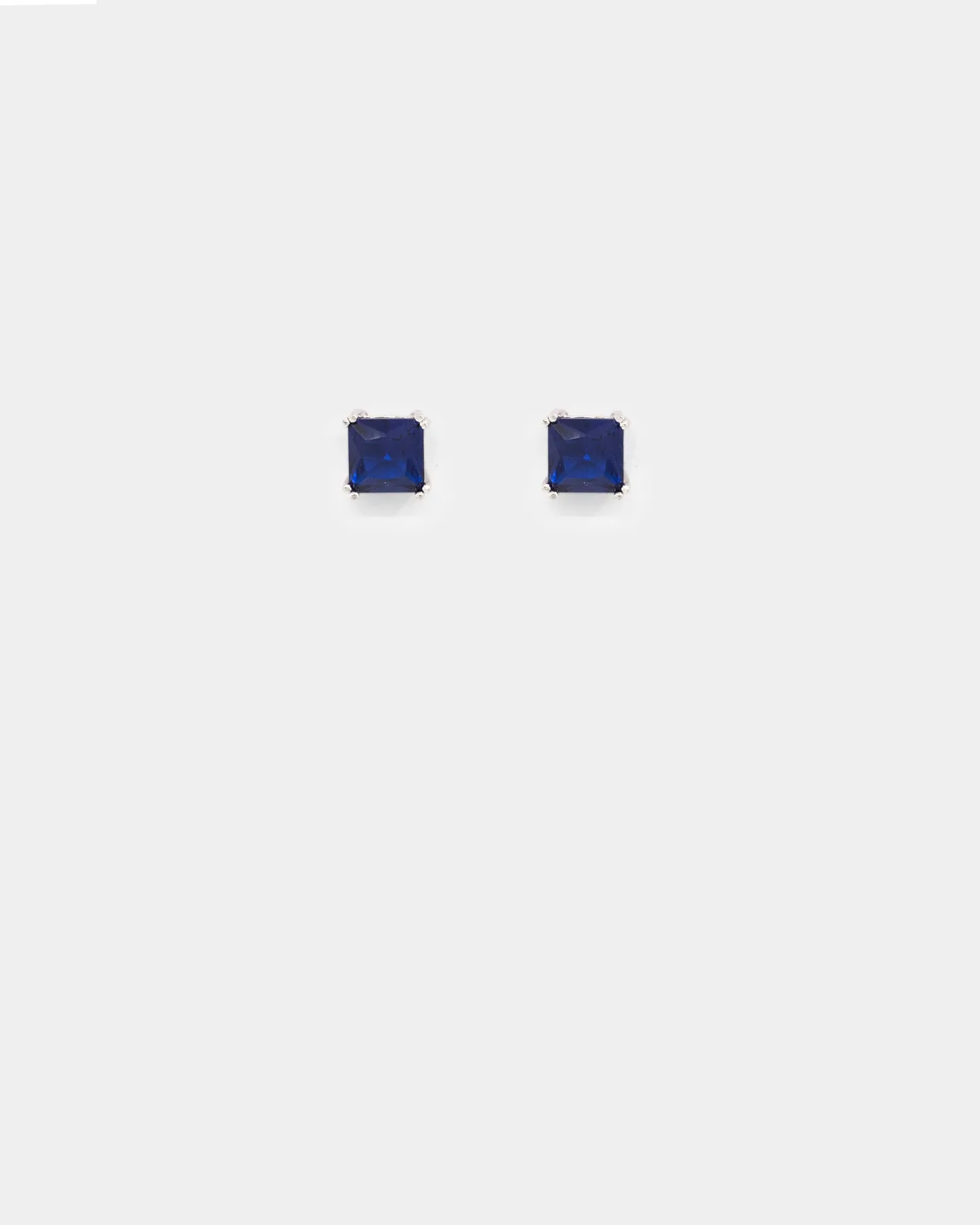 NXS Square Cut Earring White Gold/Blue