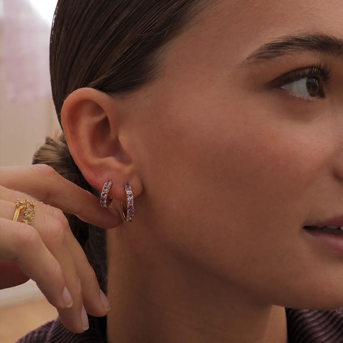Olalla 18K Gold Plated Hoops w. Faceted Amethyst