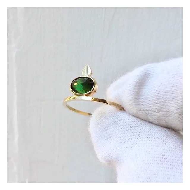 Orient 14K Gold Ring w. Tourmaline