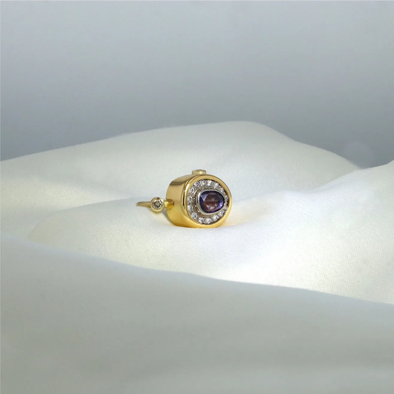 Pavé Cocktail 18K & 22K Gold Ring w. Sapphire & Diamonds
