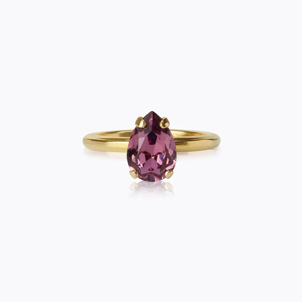 Petite Drop Ring / Iris Caroline Svedbom