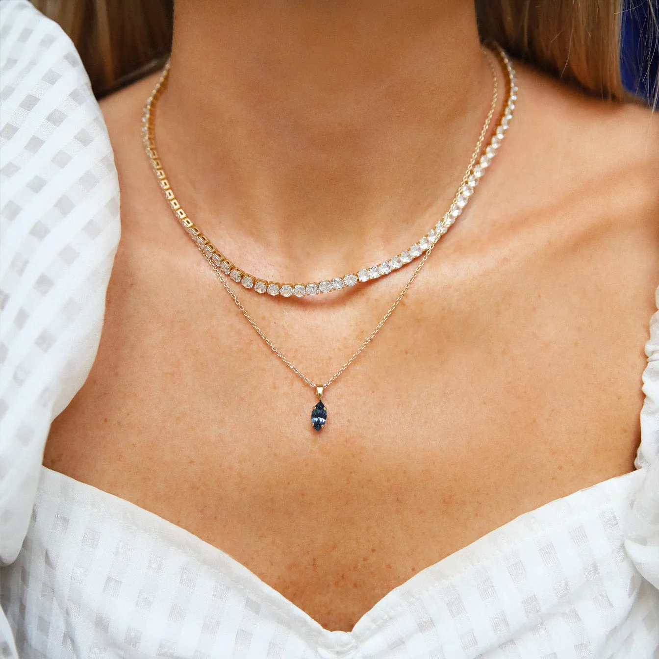 Petite Navette Necklace / Denim Blue Caroline Svedbom