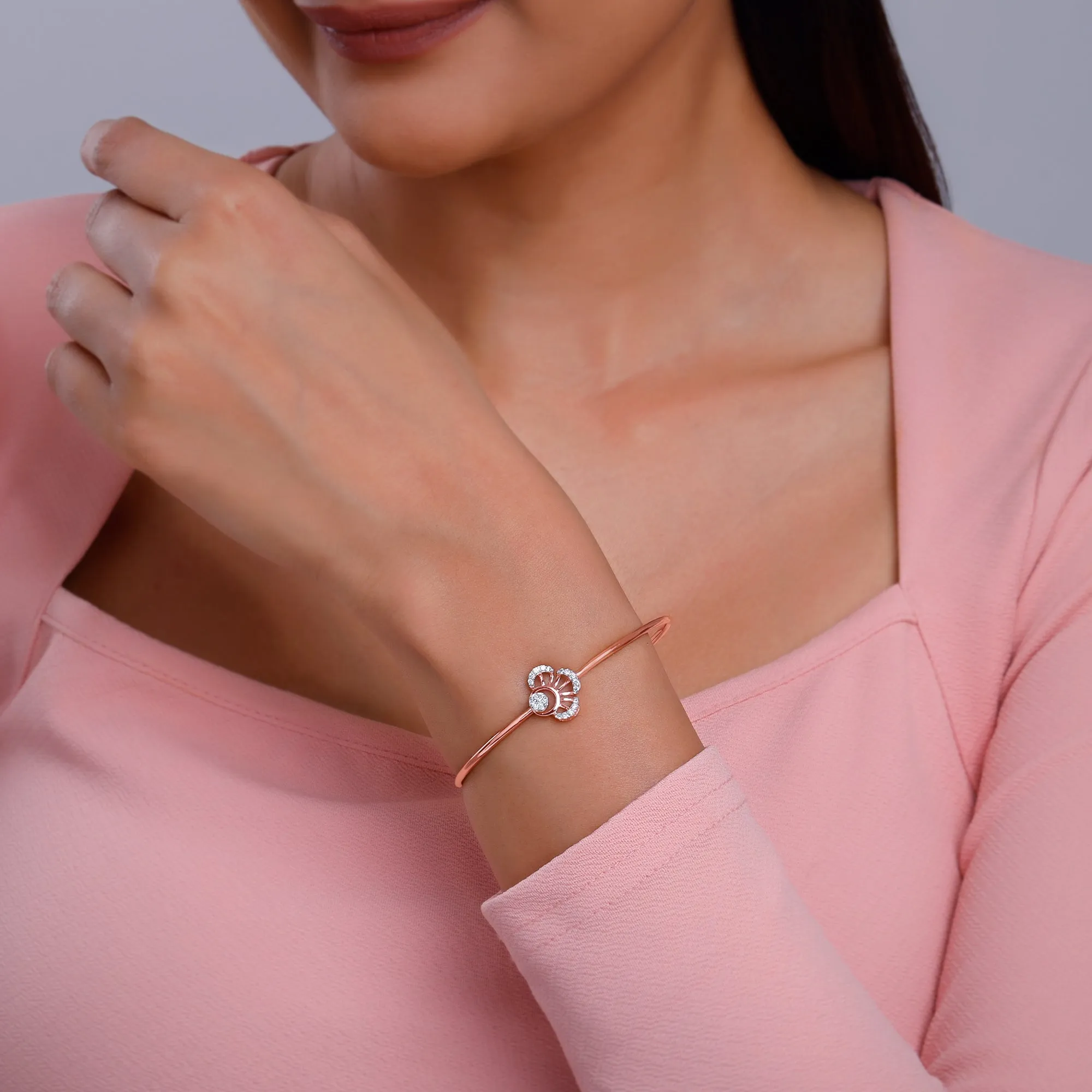 Rose Gold Alhambra Diamond Bangle Giva