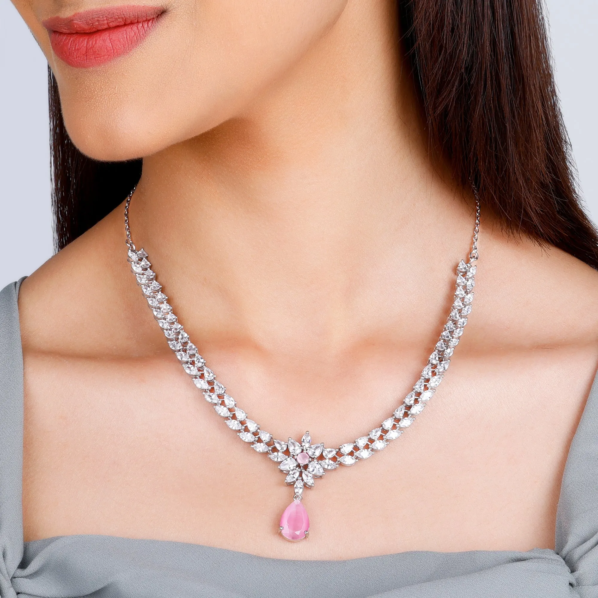 Silver Garland Of Flowers Necklace Giva