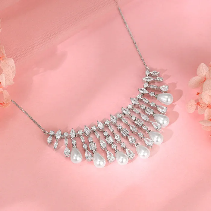 Silver Glamour Glow Necklace Giva