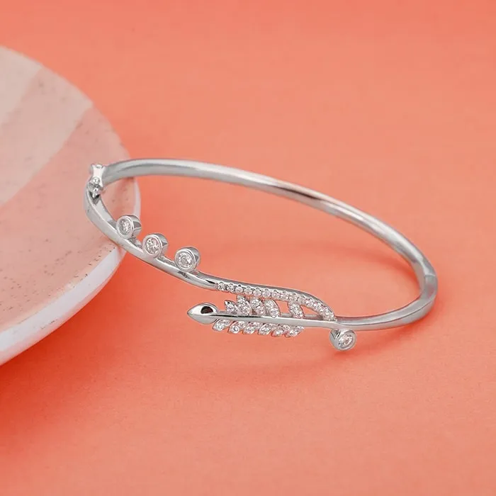 Silver Shiny Leaf Bracelet Giva