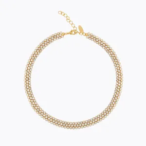 Siri Choker / Crystal Caroline Svedbom