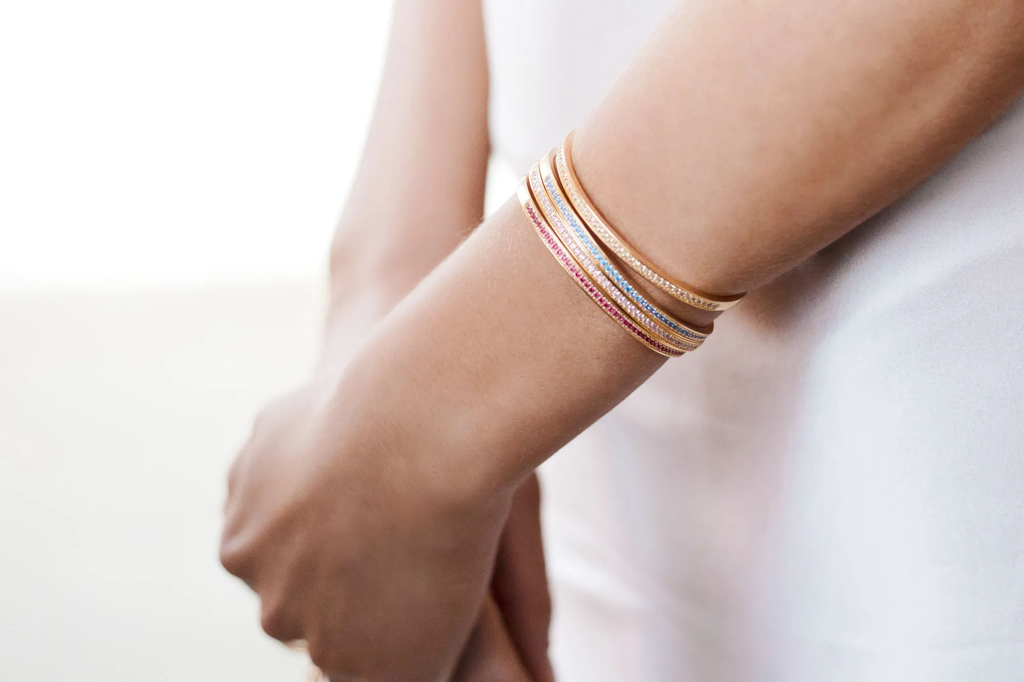 Valiano Gold Plated Bangle w. Red Zirconias
