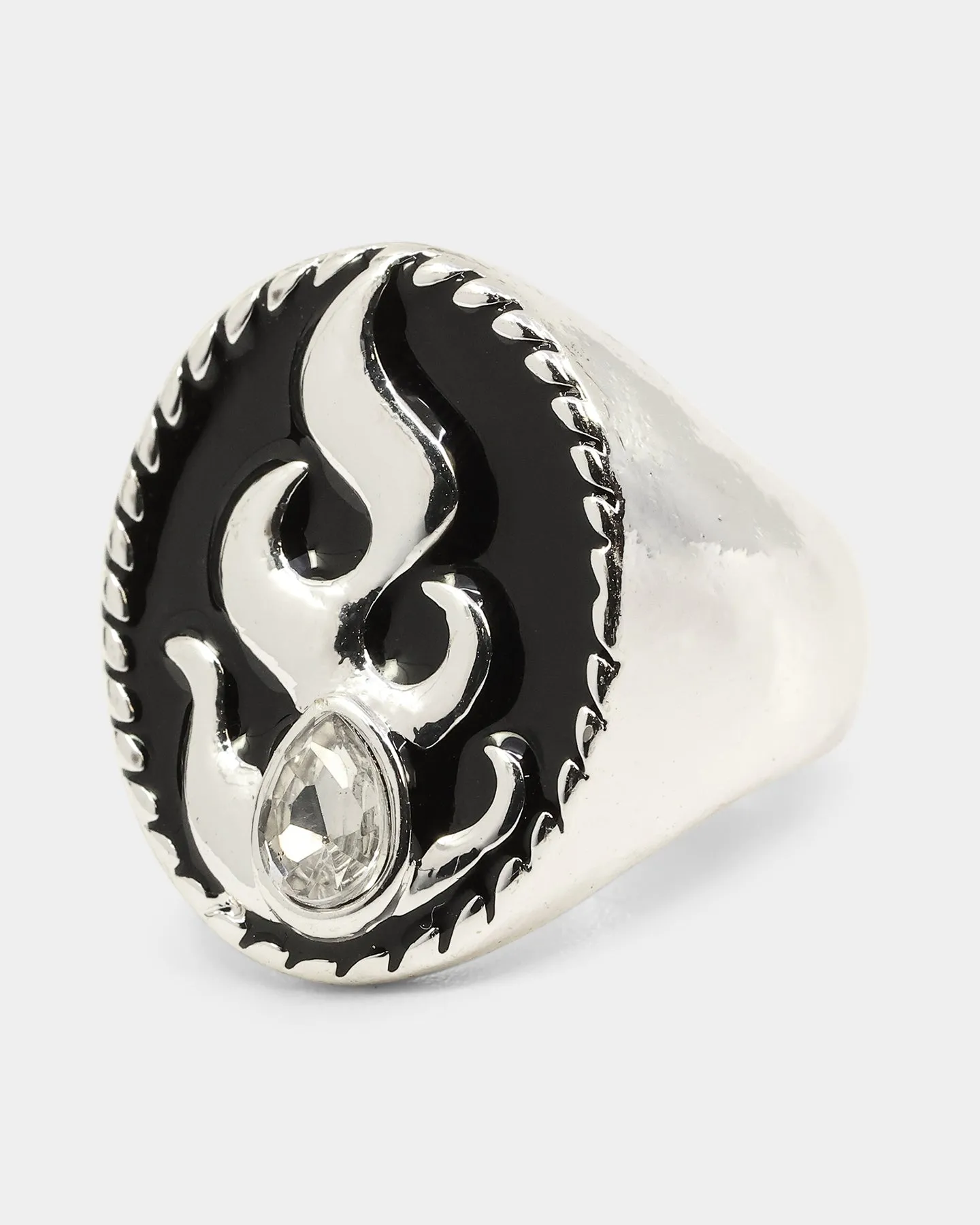 Wild For The Weekend Flame Signet Ring (Medium) Silver